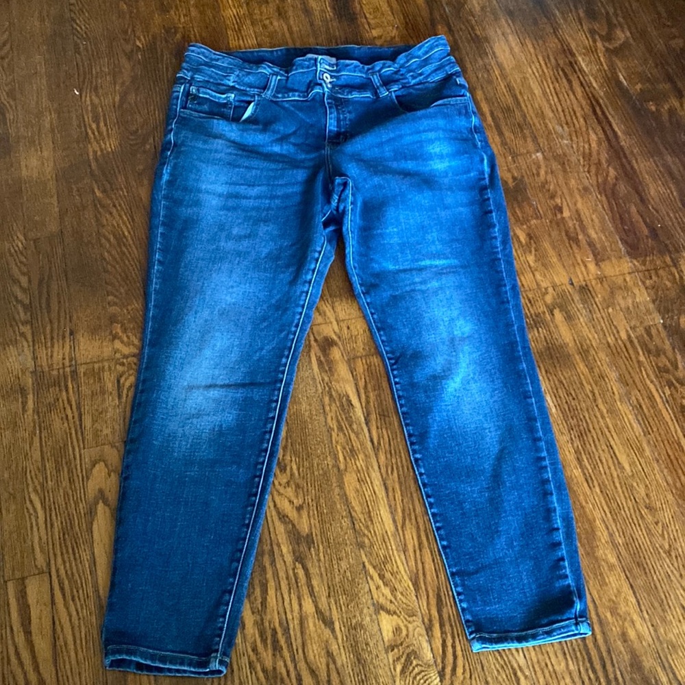 Kancan Jean's